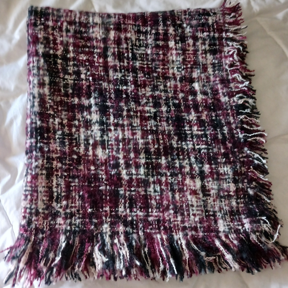 Large Knit/Weaved Scarf